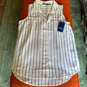 NWT! APT 9 sleeveless, striped button up.
